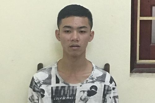 Rủ bé gái đi uống rượu rồi đưa vào nhà nghỉ