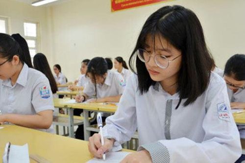 Các Thủ khoa Đại học chia sẻ bí quyết làm bài thi THPT QG