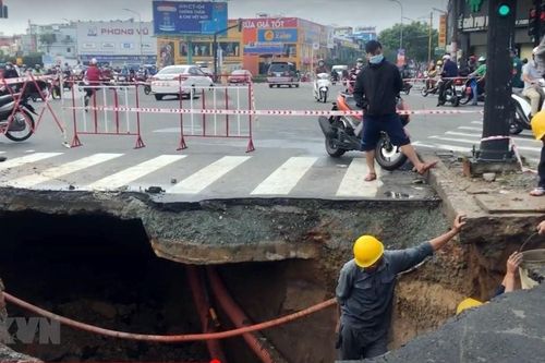 Thành phố Hồ Chí Minh khẩn trương khắc phục các 'hố tử thần'