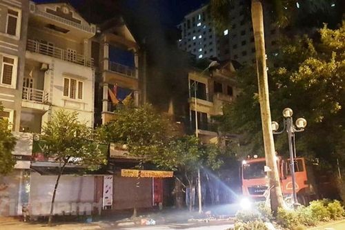 Cựu Thứ trưởng Bộ GD-ĐT: Tôi làm đơn là muốn công khai được thuê thêm