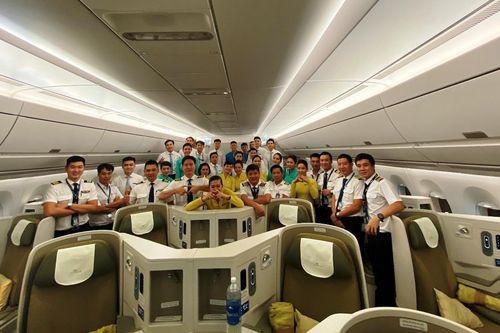 Lương phi công, tiếp viên Vietnam Airlines giảm sâu do dịch COVID-19