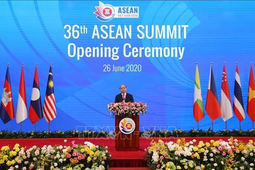 ASEAN vững vàng hướng tới tương lai-Bài 2: Xây dựng Cộng đồng ASEAN vượt qua thách thức, phát triển bền vững