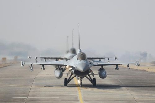 Hàn Quốc công bố nguyên mẫu radar AESA cho máy bay chiến đấu 'chim ưng' KF-X