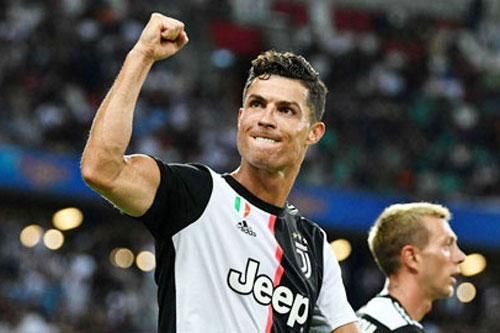 Chờ Ronaldo 'trút giận' lên Lyon