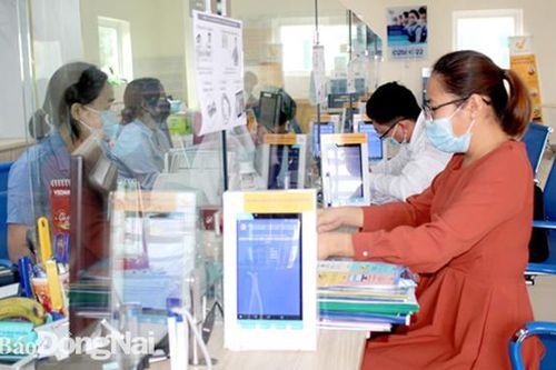 Giải quyết thủ tục hành chính thích ứng với thời dịch
