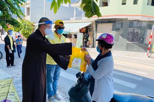 Thêm nhiều chùa ở Đà Nẵng chung tay chống dịch