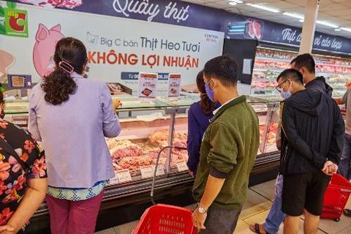 GO! / Big C bán thịt lợn tươi không lợi nhuận