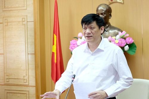 Quyền Bộ trưởng Y tế: Tăng tốc truy vết, rà soát tất cả người trở về từ Đà Nẵng