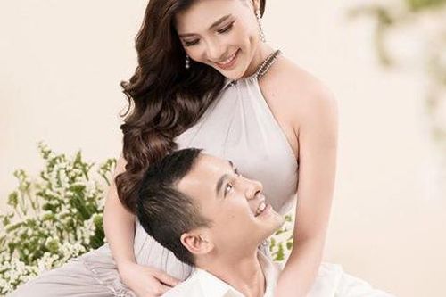 Thúy Diễm 'cảnh báo' chồng phim mình tham gia có nhiều cảnh nóng