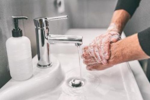 Những nguyên tắc vàng cho người có nguy cơ cao trong phòng dịch