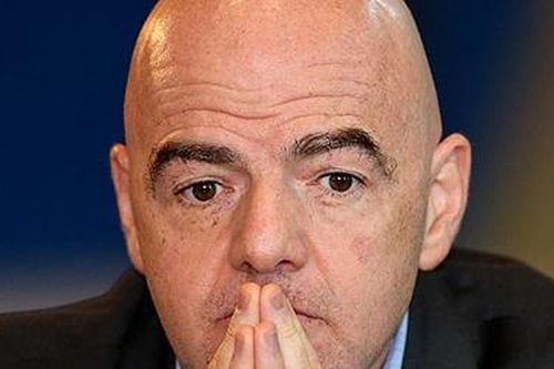Chủ tịch FIFA bị cáo buộc câu kết tham nhũng