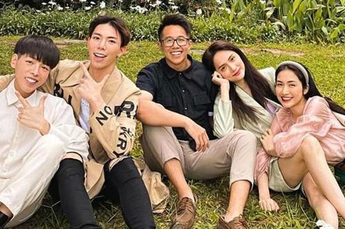 Loạt sao Việt chúc phúc Hương Giang: Đức Phúc hứa hát đám cưới, 'Hân Tuesday' gửi lời mừng