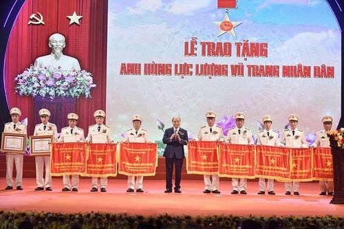 Dấu ấn sâu đậm, hình ảnh chiến sĩ CAND đẹp đẽ trong lòng nhân dân và bạn bè quốc tế