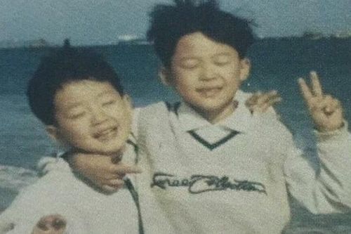 Jimin BTS từng 'lên lớp' em trai để rồi lập tức hối hận thế này