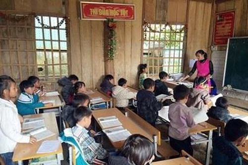 Có được miễn thi ngoại ngữ khi thăng hạng giáo viên nếu dạy học tại miền núi không?