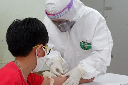 Hà Nội: Có thể xét nghiệm cho 75.000 người từ Đà Nẵng về trong 3 ngày