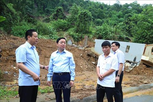 Đoàn công tác của Bộ Tài nguyên và Môi trường làm việc tại Hà Giang