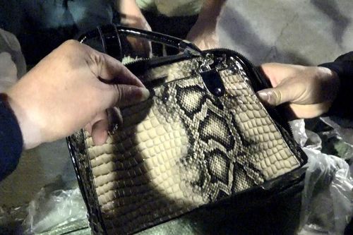 Lạng Sơn: 'Đánh mạnh' vào hàng giả… kinh doanh qua mạng