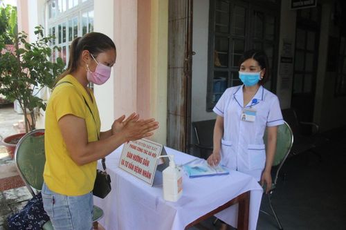Hơn 1.000 người trở về từ vùng dịch Covid-19 đã hết hạn cách ly y tế
