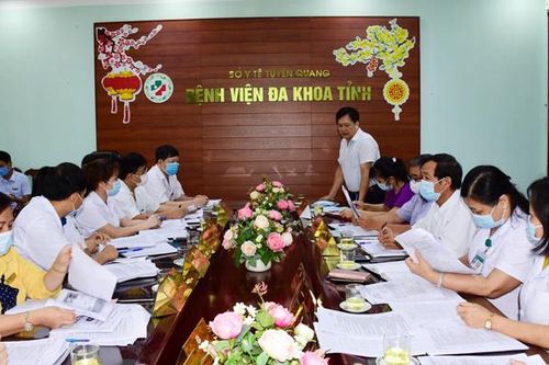 3 trường hợp nghi ngờ đi từ vùng dịch đang được theo dõi tại Trung tâm Y tế