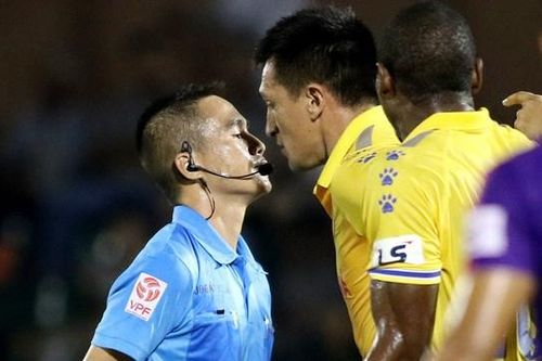 'Điểm đen' của bóng đá Việt