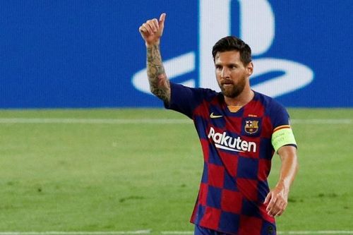 Messi bỏ xa Ronaldo khi giúp Barca vào tứ kết Champions League