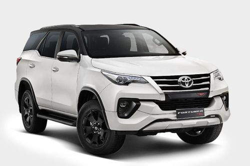 Toyota Fortuner TRD Limited Edition ra mắt, lắp sẵn camera hành trình