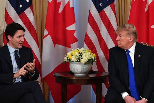 Canada áp thuế lên 2,7 tỷ USD hàng hóa Mỹ để trả đũa