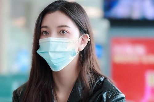 Tống Nghiên Phi phờ phạc sau vụ bạn trai phản bội