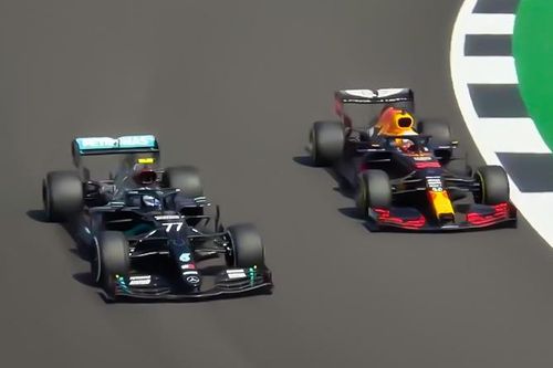 Màn đối đầu chấm dứt mạch thống trị của đội Mercedes ở F1