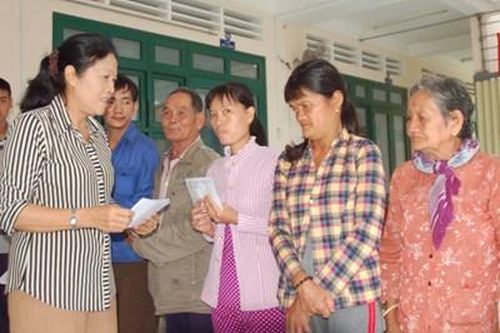 Xoa dịu nỗi đau da cam trên vùng đất khó