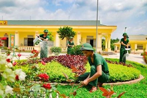 Tham mưu đúng, tạo nguồn tốt, xây dựng doanh trại toàn quân chính quy, hiện đại