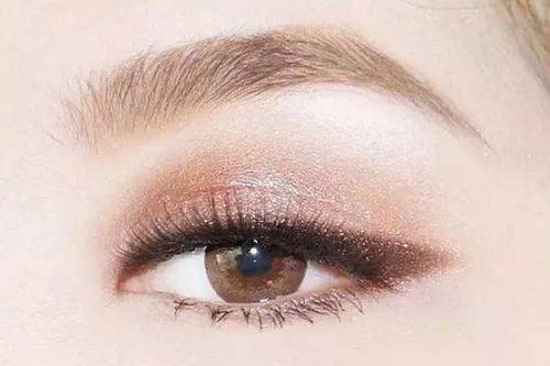 4 mẹo trang điểm cực hot giúp bạn trẻ ra chục tuổi
