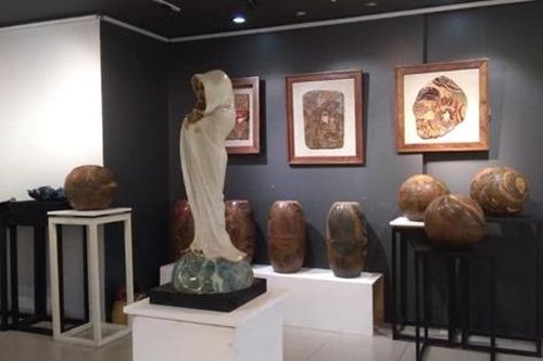 Rực rỡ gốm Sài Gòn