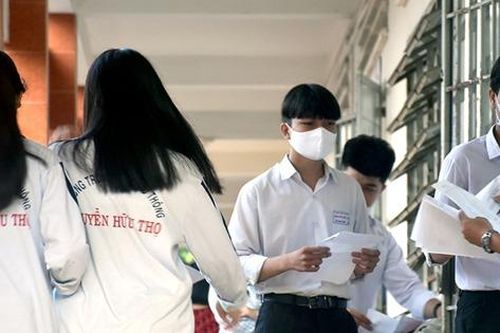 Long An: 10 trường hợp được miễn thi, xét đặc cách tốt nghiệp