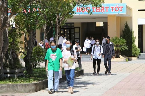 Quảng Bình, Quảng Trị: '53 thí sinh liên quan dịch Covid-19 không dự thi đợt 1'