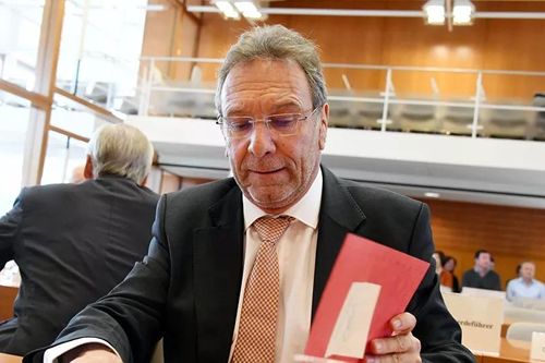 Bundestag gọi những lời đe dọa của các thượng nghị sĩ Mỹ đối với 'Dòng Bắc - 2' là đỉnh cao của sự xấc xược