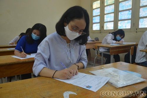 Gần 866.946 thí sinh bước vào ngày thi đầu tiên