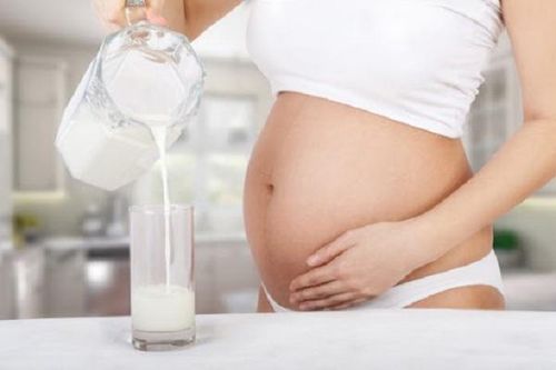 Bà bầu uống sữa đậu nành có tốt không?