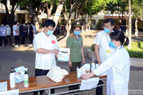 Lãnh đạo tỉnh kiểm tra 3 điểm thi tốt nghiệp THPT năm 2020 ở TP Vinh