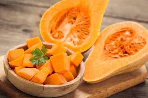 4 tác dụng thần kỳ của bí đỏ với sức khỏe, đặc biệt là điều thứ 2