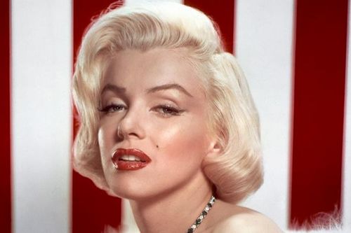 8 bí quyết làm đẹp giúp Marilyn Monroe trở thành biểu tượng gợi cảm của nhân loại