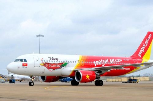 Khẩn: Những ai có mặt trên chuyến bay VJ770 và chuyến xe hãng Ngọc Sáng cần khai báo y tế gấp
