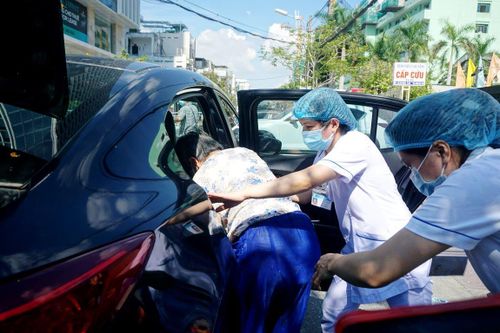 Thư gửi y bác sỹ Đà Nẵng: 'Hết dịch rồi ta lại về bên nhau!'