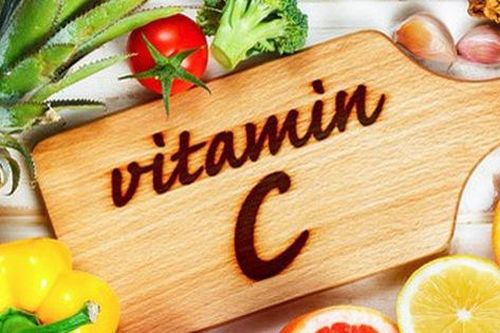 Những chấm nhỏ xuất hiện trên da mỏng của trẻ, báo hiệu điều gì?