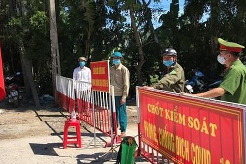 Thanh Hóa: Thêm một Trạm trưởng y tế bị đình chỉ do lơ là chống dịch