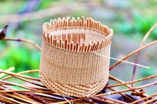 Nghề đan lát của người Cơ Tu