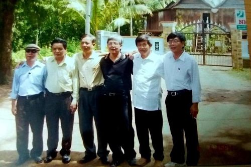 'Con nít già mê truyện cổ' bây giờ ra sao?