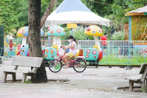 Những trò chơi bị lãng quên trong công viên Thống Nhất