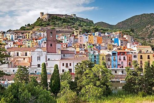 Bí mật không ngờ đằng sau những căn nhà 1 USD ở Italia